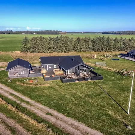 펜션 Taija - 1-5km From The Sea By Interhome