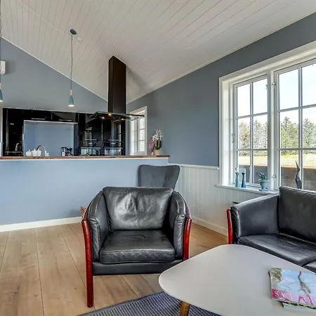 Сasa de vacaciones Taija - 1-5km From The Sea By Interhome *